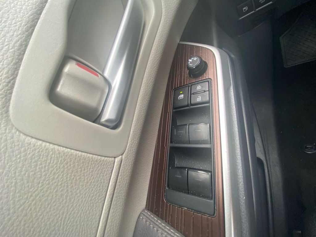 2023 Toyota Sienna XLE 7 Passenger