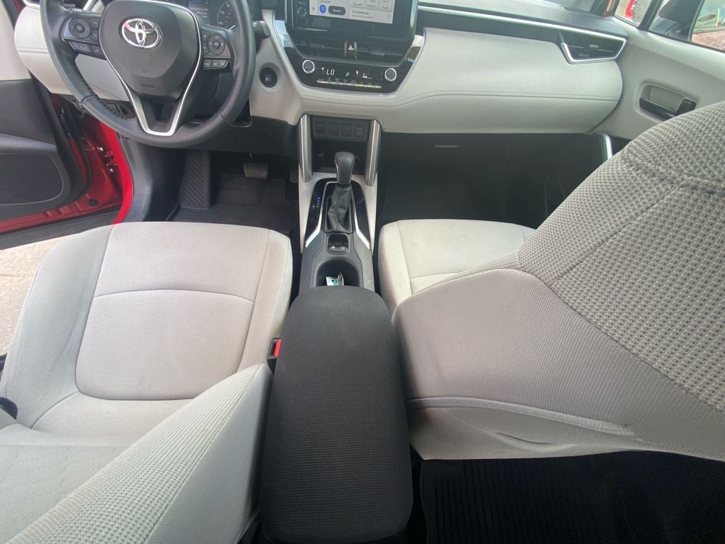 2024 Toyota Corolla Cross LE