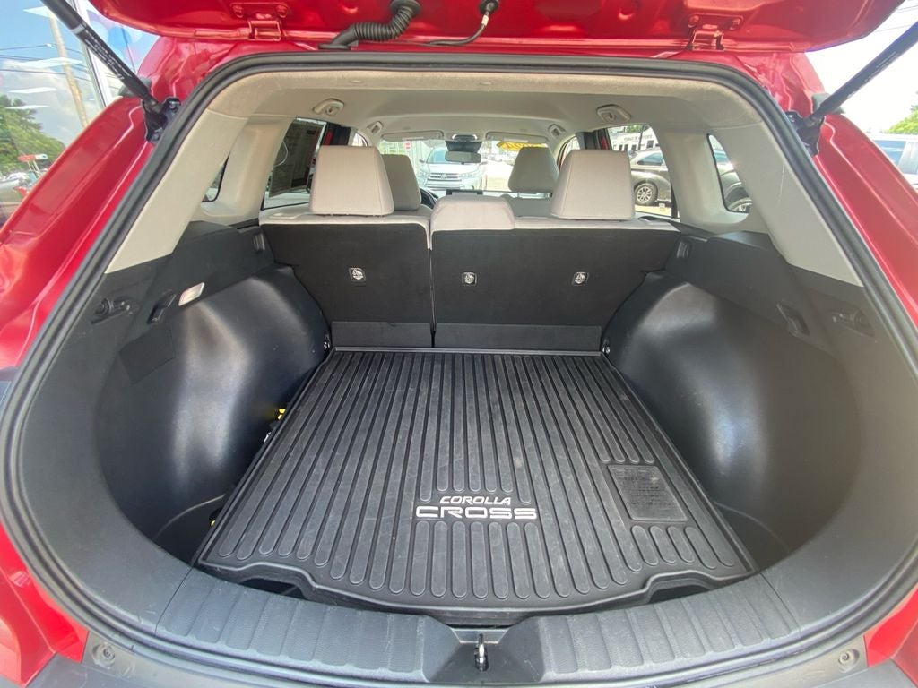 2024 Toyota Corolla Cross LE