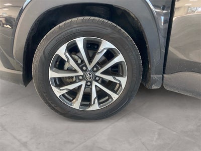 2024 Toyota Corolla Cross XLE
