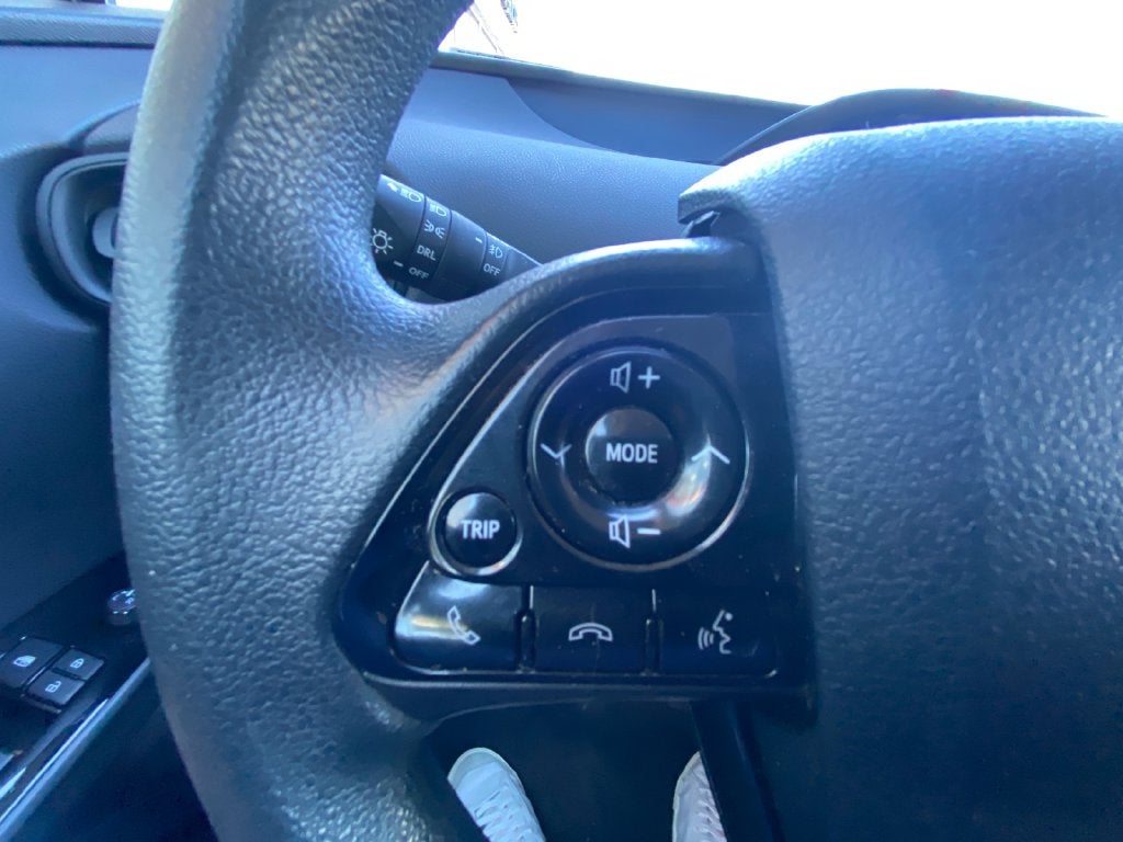 2022 Toyota Prius LE AWD-e