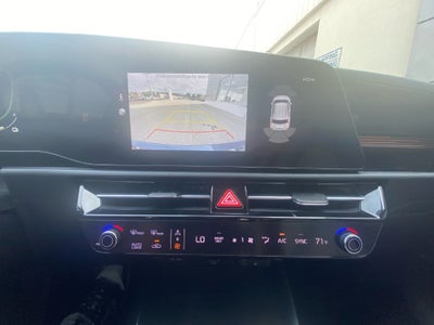 2023 Kia Niro SX