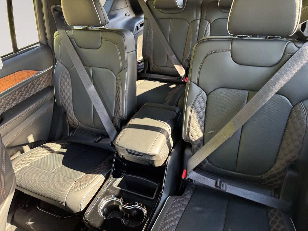 2023 Jeep Grand Cherokee L Summit