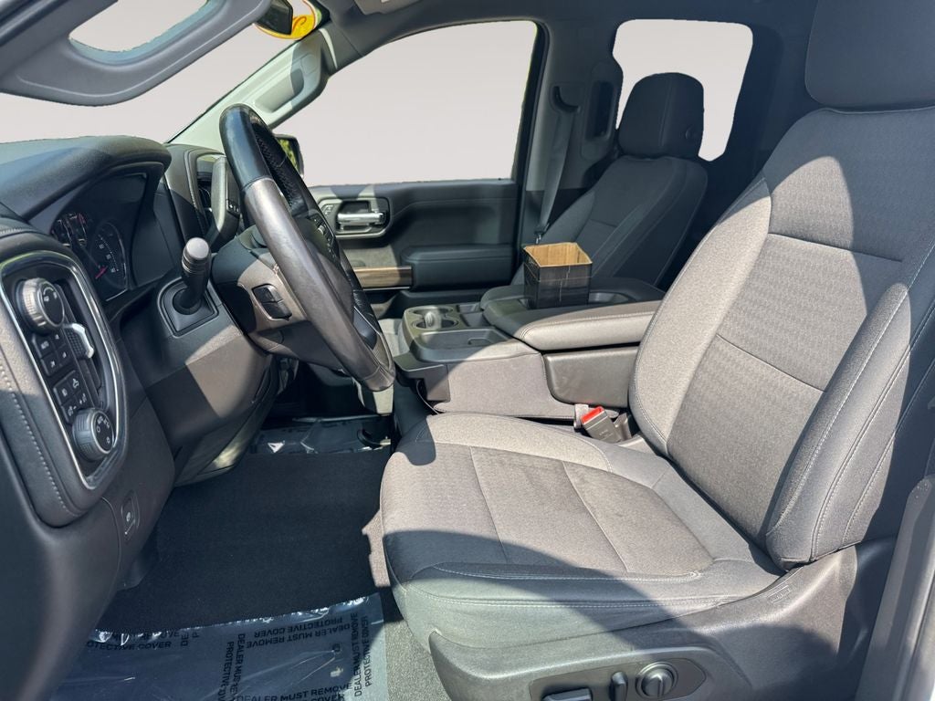 2019 Chevrolet Silverado RST