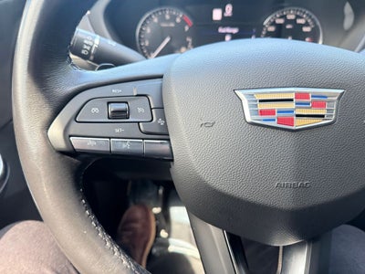 2022 Cadillac XT4 Premium Luxury