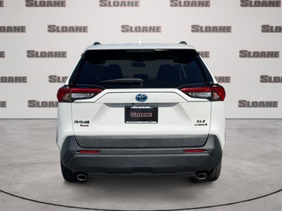 2020 Toyota RAV4 Hybrid XLE