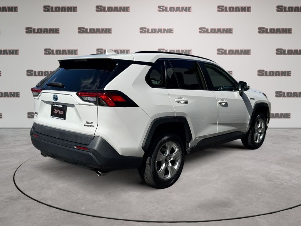 2020 Toyota RAV4 Hybrid XLE