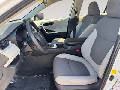 2020 Toyota RAV4 Hybrid XLE