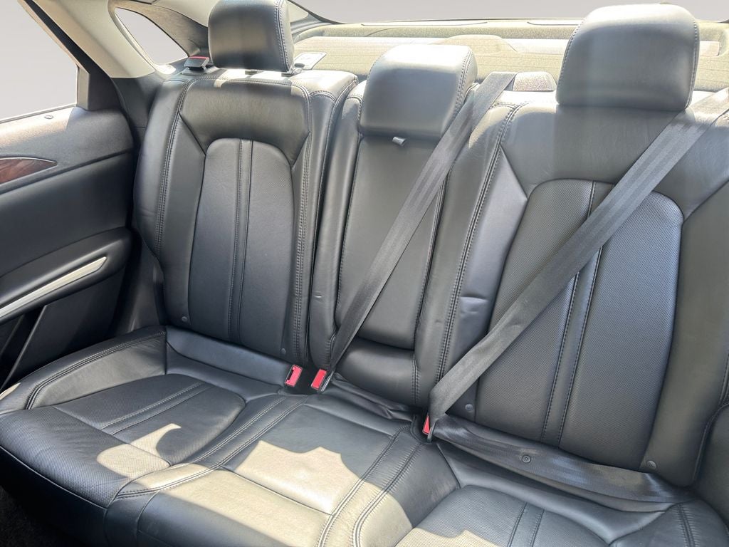 2016 Lincoln MKZ Base