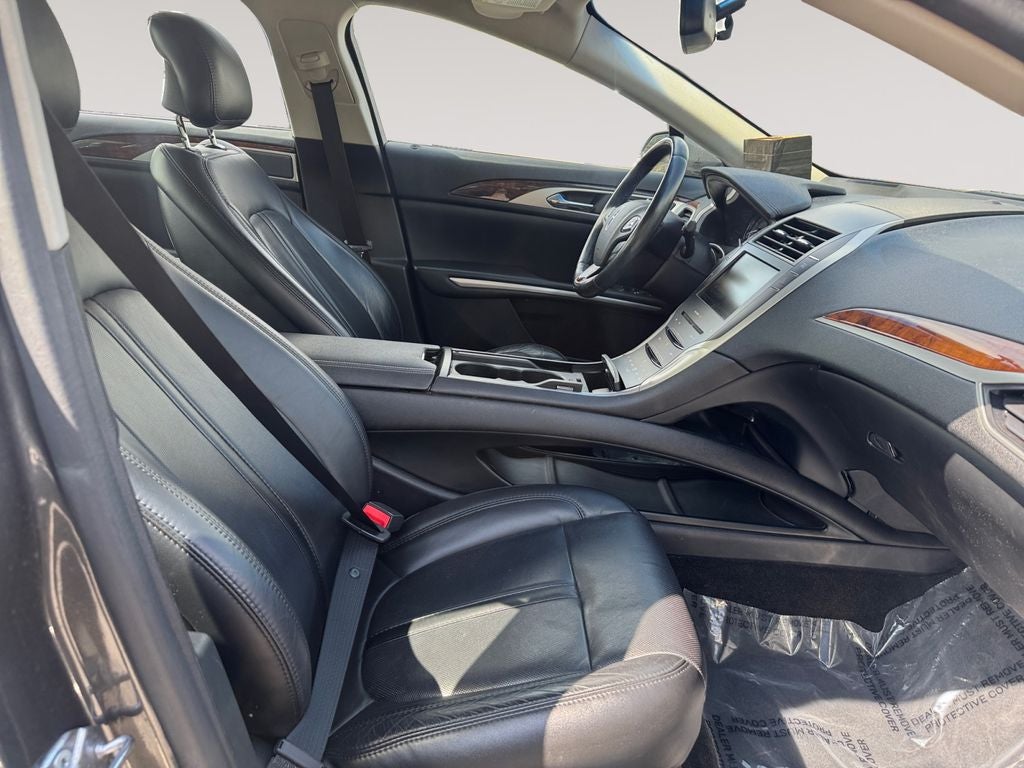 2016 Lincoln MKZ Base