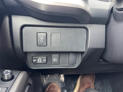 2023 Toyota TACOMA SR5 SR5 V6