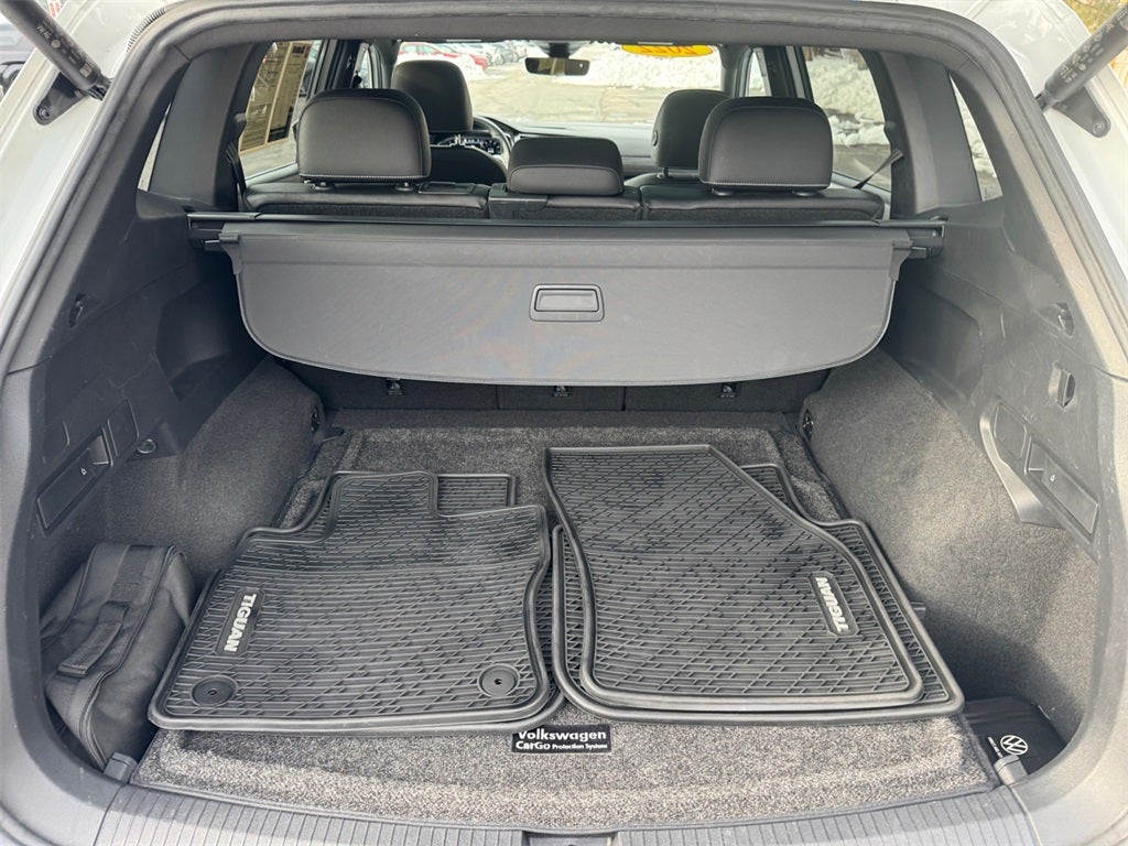 2022 Volkswagen Tiguan 2.0T SEL R-Line