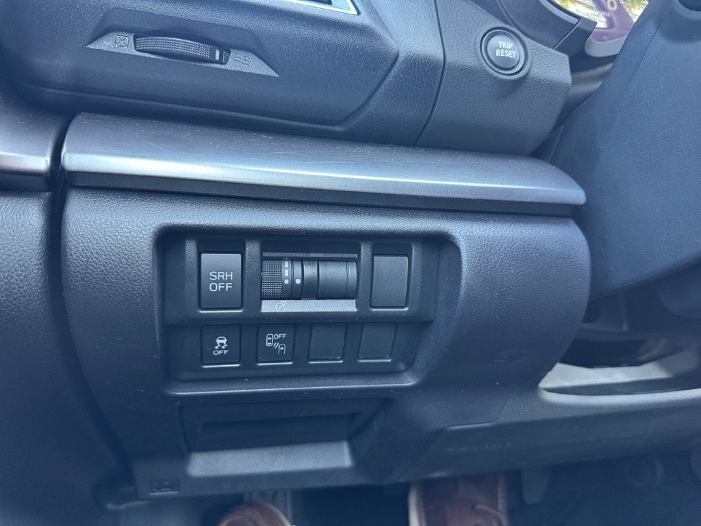 2017 Subaru Impreza 2.0i Limited