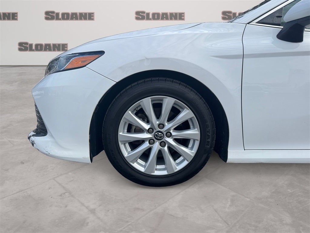 2018 Toyota CAMRY LE