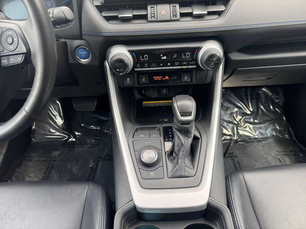 2020 Toyota RAV4 Hybrid XSE