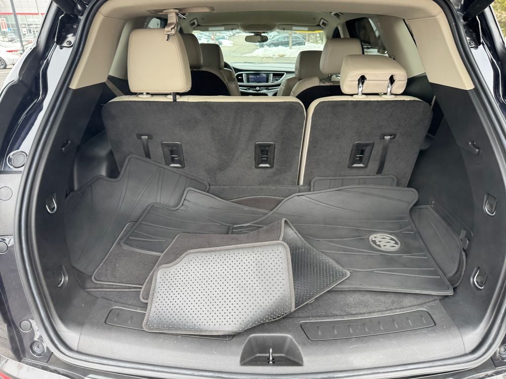 2020 Buick Enclave Essence