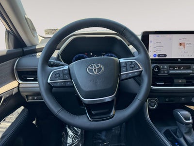 2025 Toyota GRAND HIGHLANDER Platinum