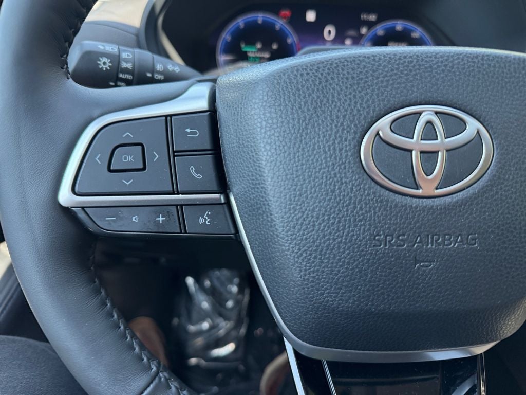 2025 Toyota GRAND HIGHLANDER Platinum