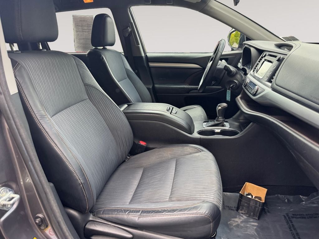 2015 Toyota HIGHLANDER LE Plus V6