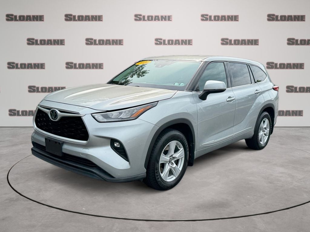 2020 Toyota Highlander LE