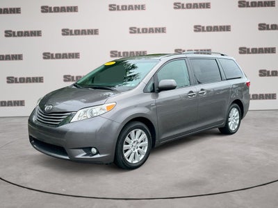 2017 Toyota Sienna XLE Premium 7 Passenger