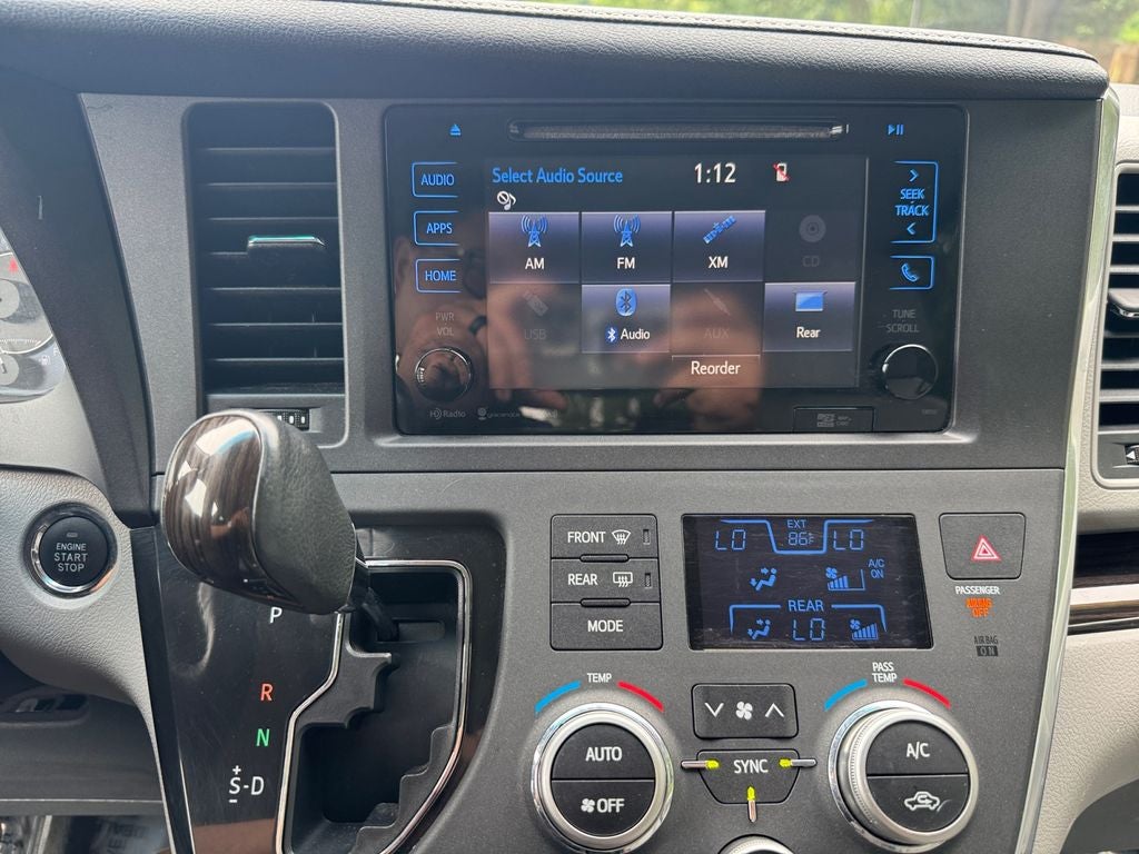 2017 Toyota Sienna XLE Premium 7 Passenger