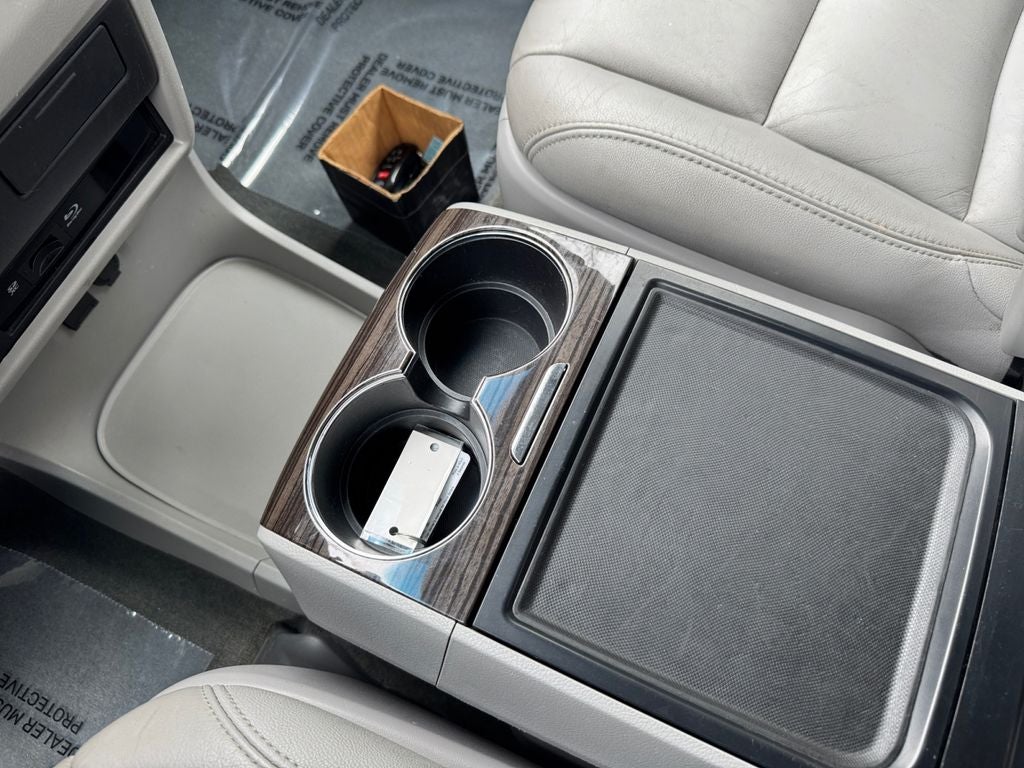 2017 Toyota Sienna XLE Premium 7 Passenger
