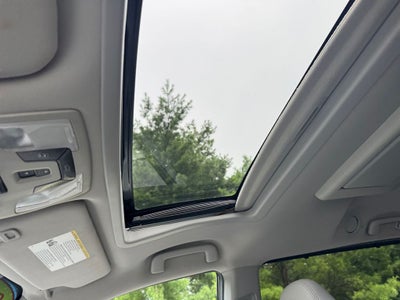 2017 Toyota Sienna XLE Premium 7 Passenger