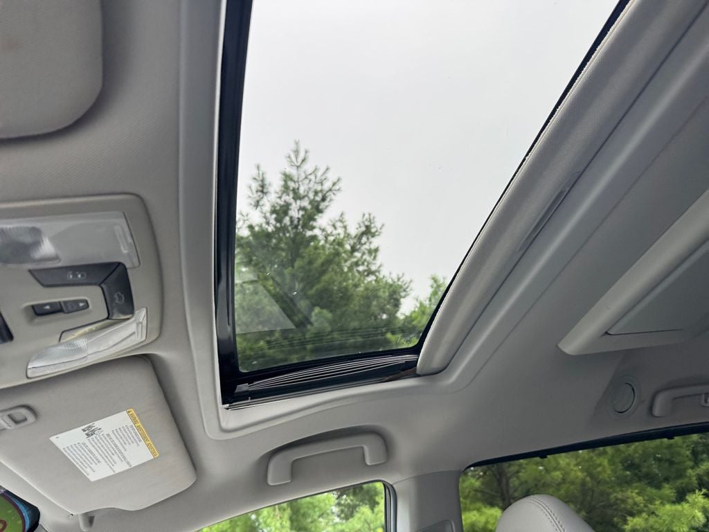 2017 Toyota Sienna XLE Premium 7 Passenger