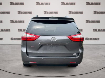 2017 Toyota Sienna XLE Premium 7 Passenger