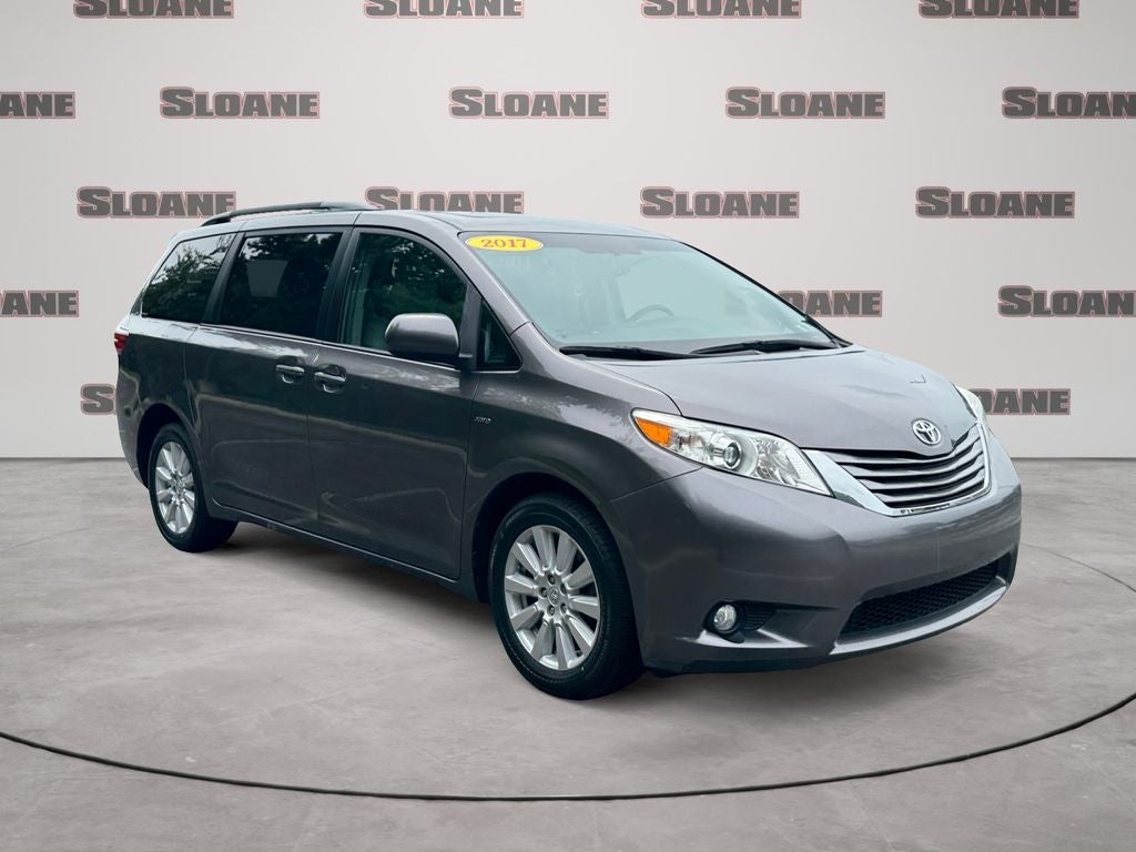 2017 Toyota Sienna XLE Premium 7 Passenger