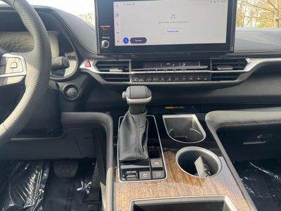 2025 Toyota SIENNA PLT AWD Platinum 7 Passenger