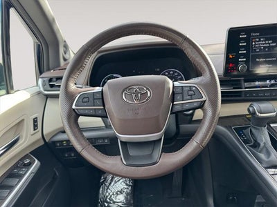 2023 Toyota SIENNA PLT AWD Platinum 7 Passenger