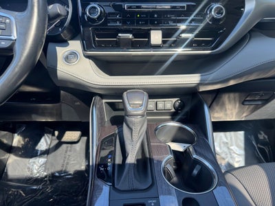 2021 Toyota Highlander Platinum