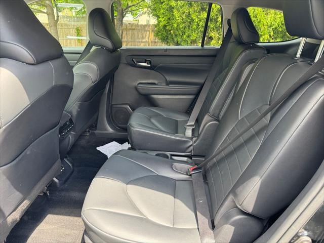 2021 Toyota Highlander Hybrid XLE