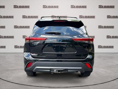2021 Toyota Highlander Hybrid XLE