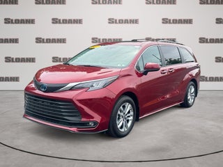 2025 Toyota Sienna XLE 7 Passenger
