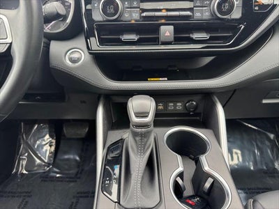 2023 Toyota Highlander XSE
