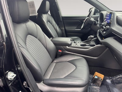 2023 Toyota HIGHLANDER XSE