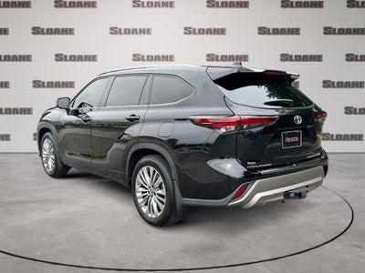 2025 Toyota Highlander Platinum