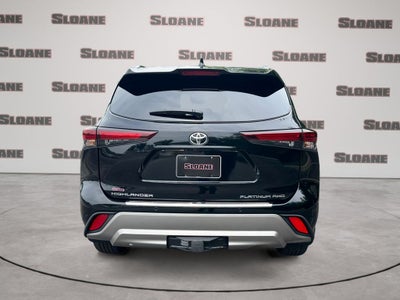 2025 Toyota Highlander Platinum