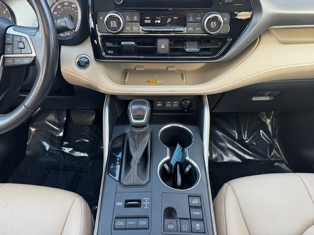 2024 Toyota Highlander XLE