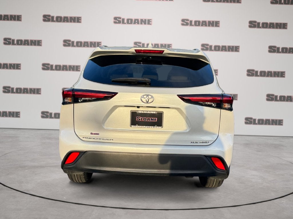 2024 Toyota Highlander XLE