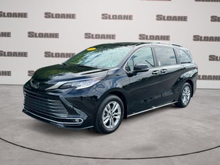 2026 Toyota Sienna Limited 7 Passenger