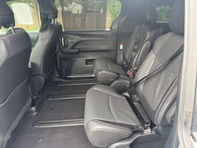 2025 Toyota Sienna Limited 7 Passenger