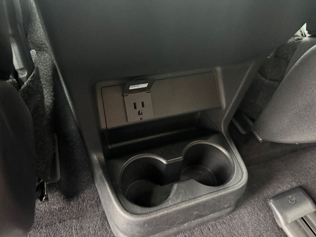 2025 Toyota Sienna Limited 7 Passenger