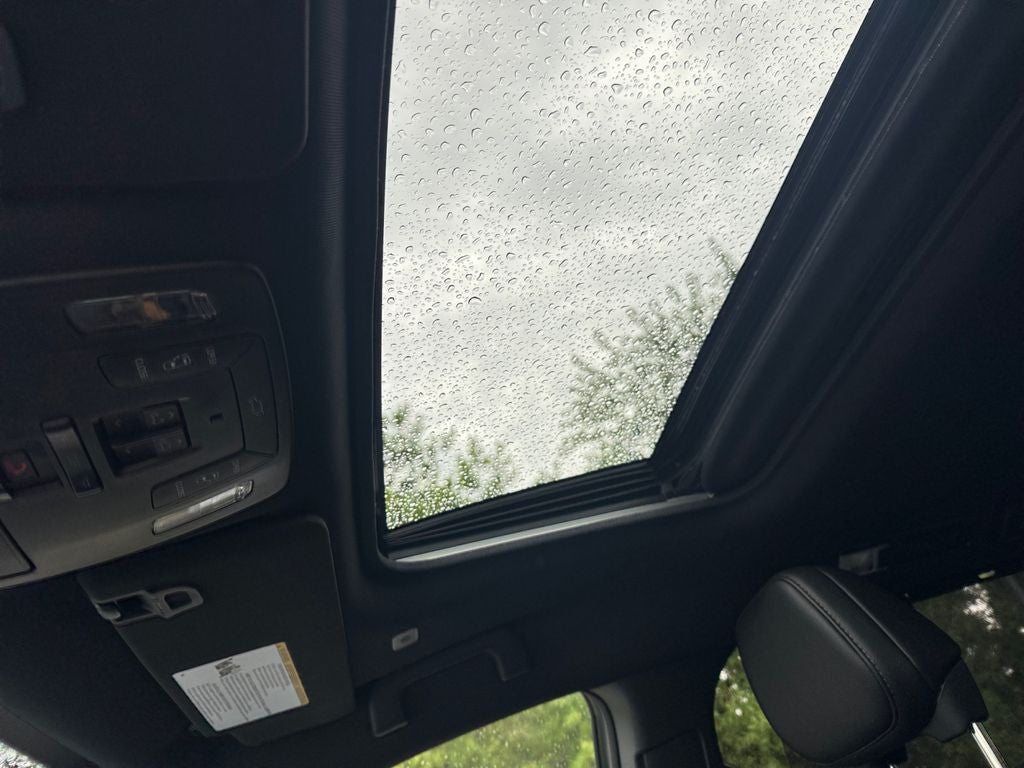 2025 Toyota Sienna Limited 7 Passenger