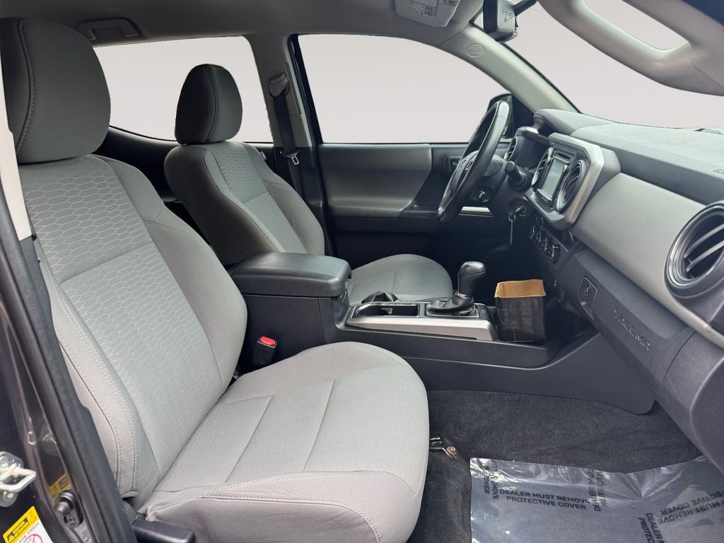 2017 Toyota Tacoma SR5 V6