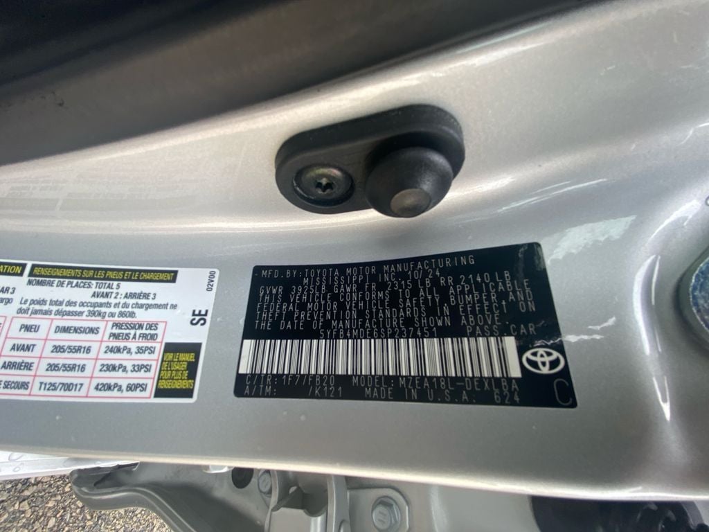 2025 Toyota Corolla LE