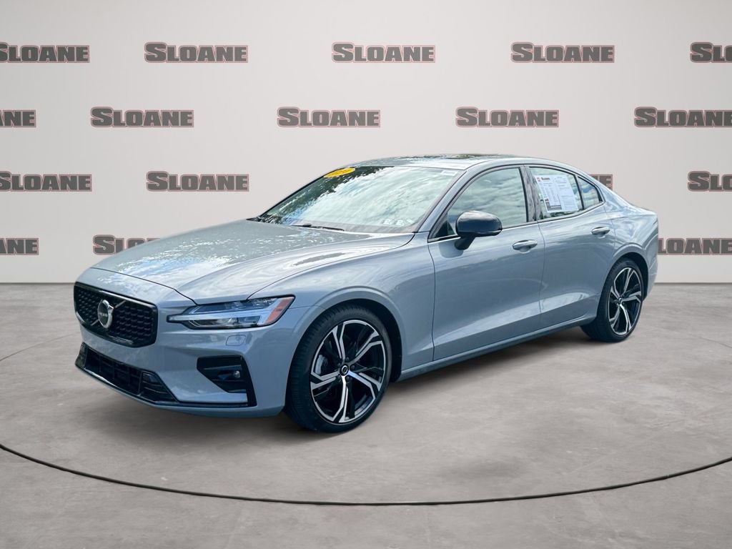 2024 Volvo S60 B5 Core Dark Theme AWD's photo